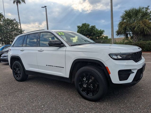 2025 Jeep Grand Cherokee Altitude