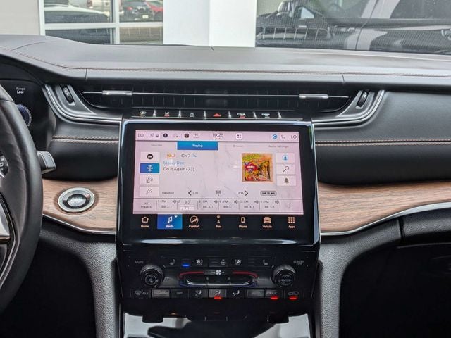 2024 Jeep Grand Cherokee Summit