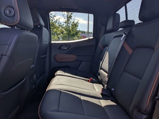 2025 GMC Canyon AT4