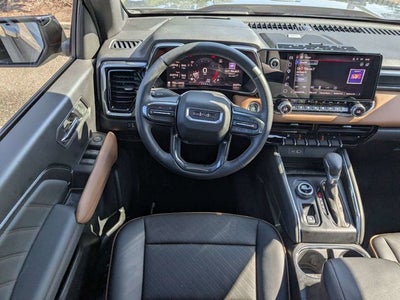 2025 GMC Canyon AT4