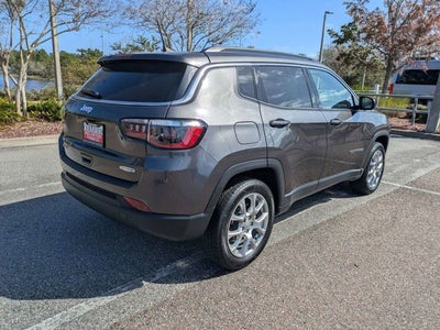 2023 Jeep Compass Latitude Lux