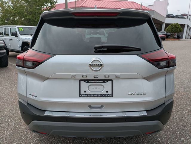 2021 Nissan Rogue SV