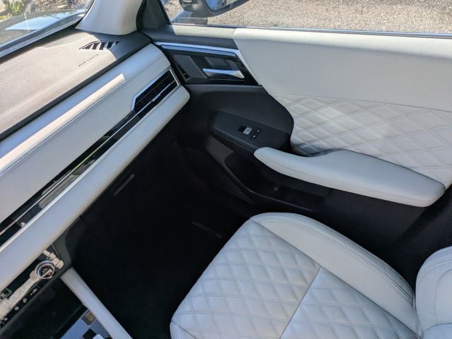 2024 Mitsubishi Outlander SEL