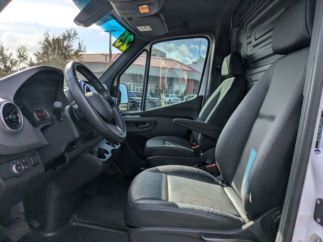 2025 Mercedes-Benz Sprinter 2500 Base